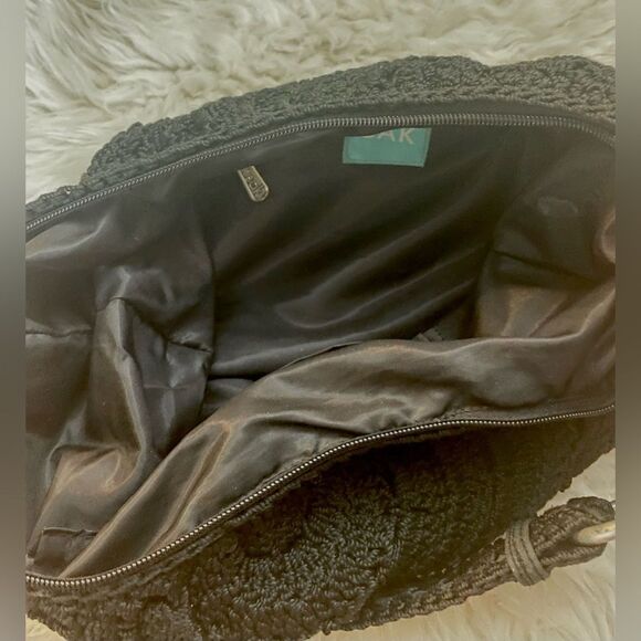 The Sak Crochet Handbag Black - Picture 6 of 12